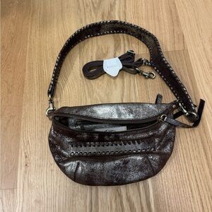 BRAND NEW Overland Sonoma Shimmer Leather Crossbody Belt Bag